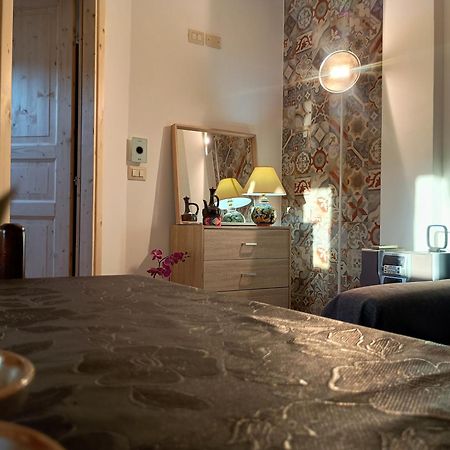 Villa Marysa Studio Apartment Giardini Naxos Exterior photo
