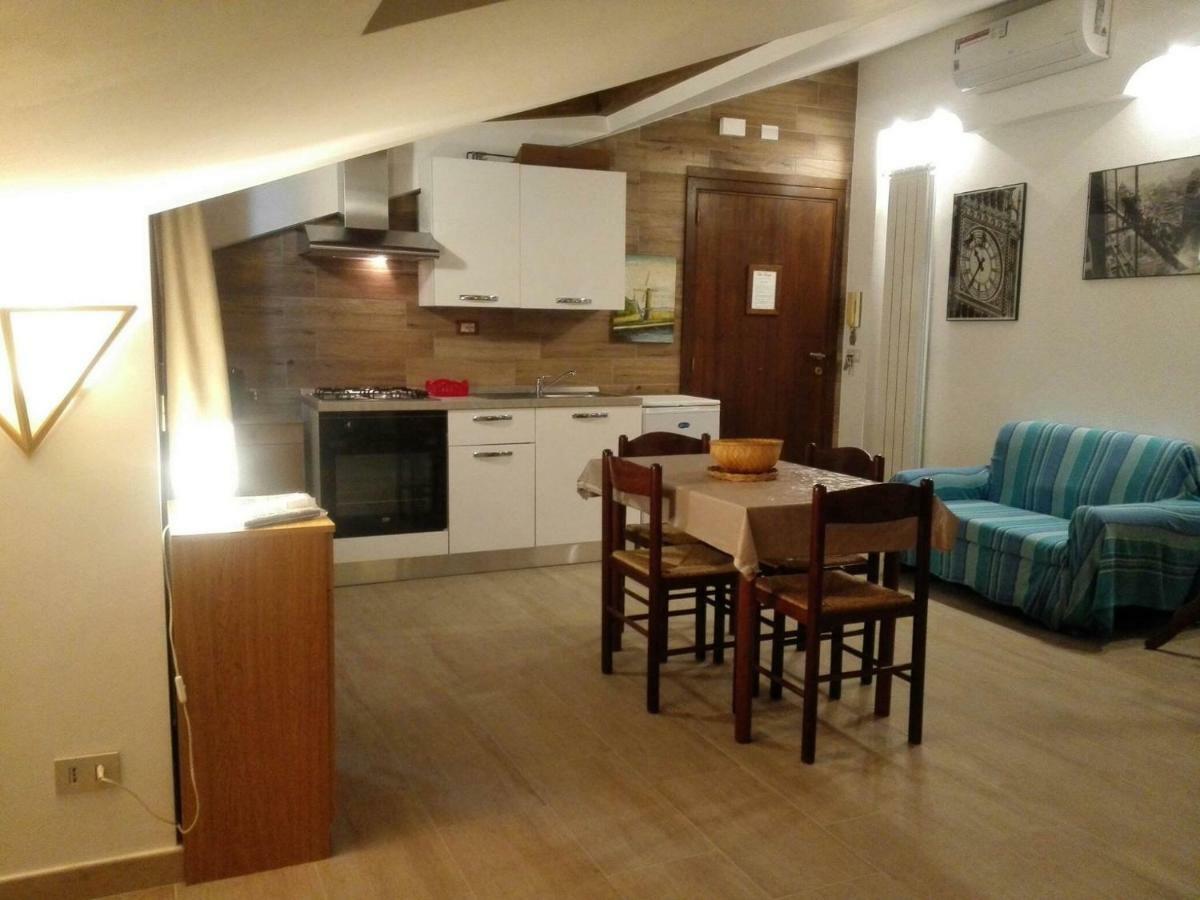 Villa Marysa Studio Apartment Giardini Naxos Exterior photo